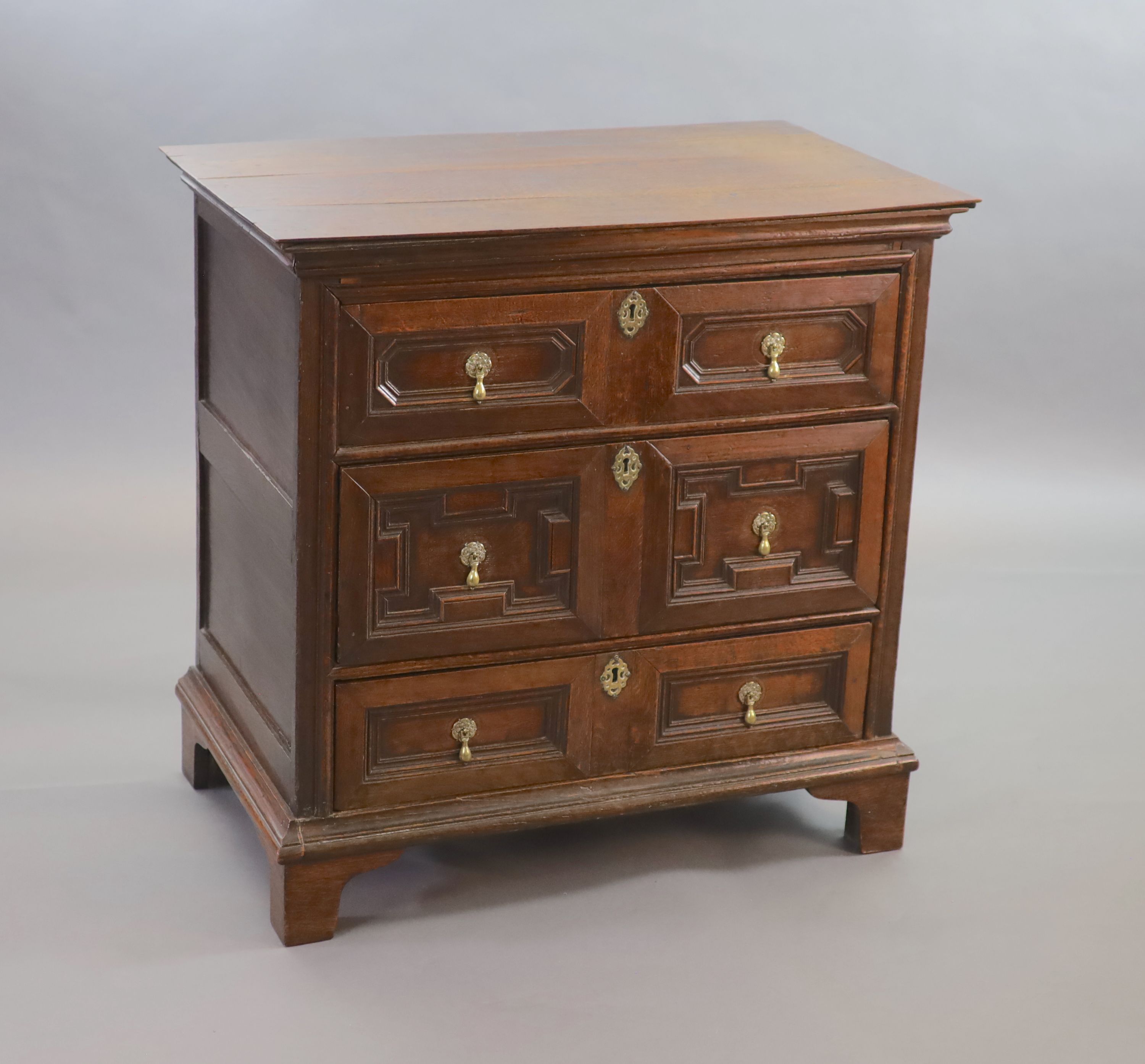 A William & Mary oak chest, W.96cm D.58cm H.95cm